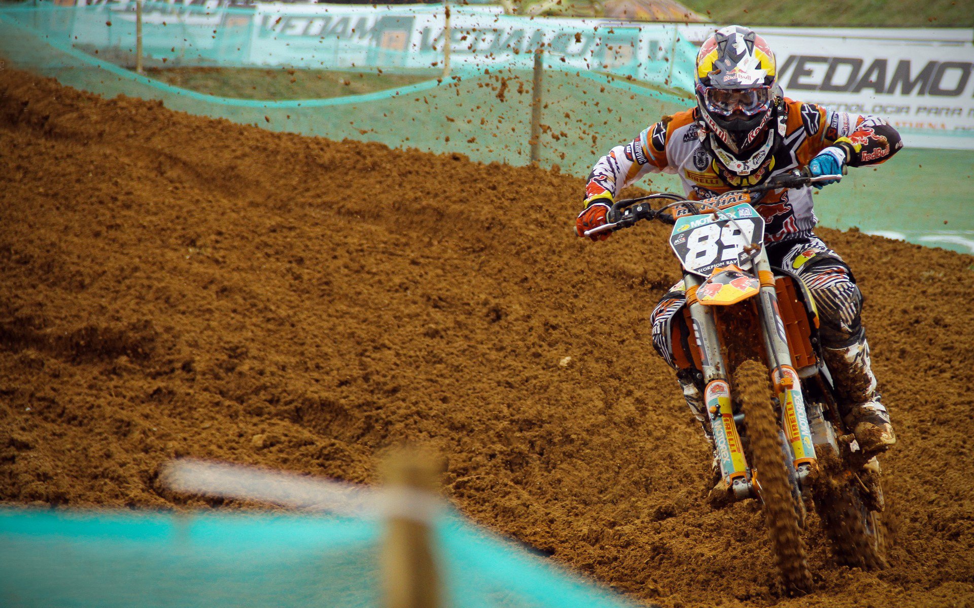 巴萨后卫出色发挥,连续场零封对手,巴萨 后卫